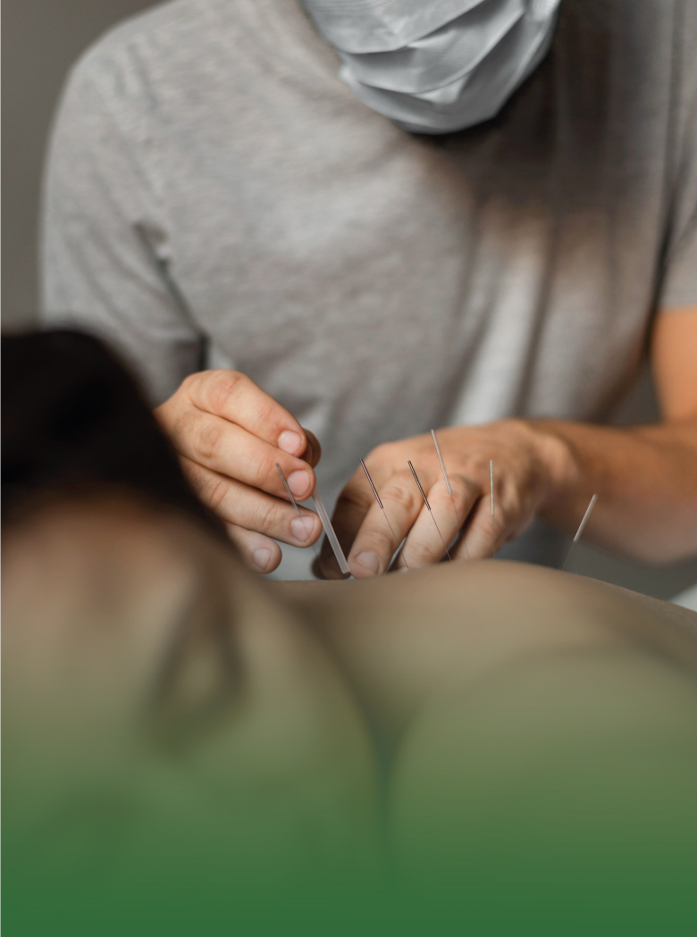 Medicina-alternativa-aplicada-acupuntura-Re&ki-Rehabilitacion-Inteligente-2